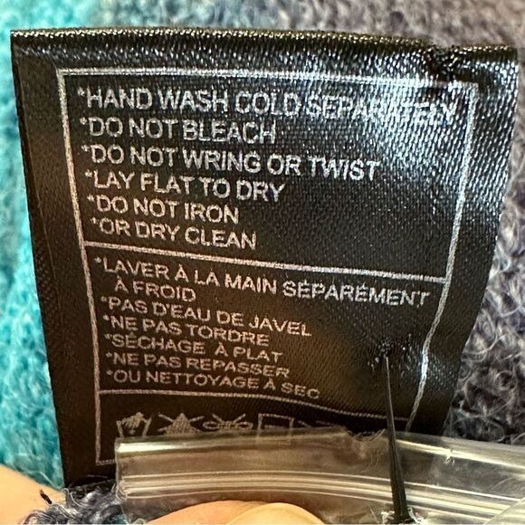 BB DAKOTA by STEVE MADDEN| crew neck everyday sweater - Picture 8 of 9